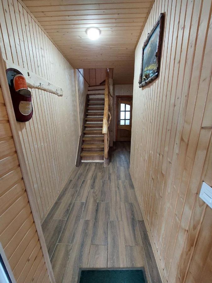 цімбори Apartment *